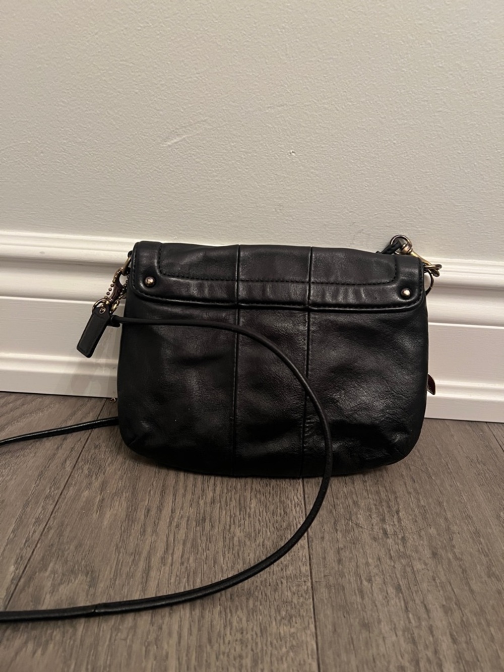 ๐ Coach Black Leather Crossbody with Red Cherry Charm - Picture 6 of 9